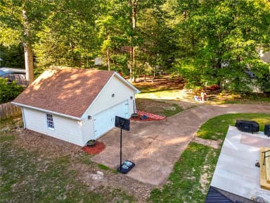123 Barclay CRES, SMITHFIELD VA 23430 thumb 3