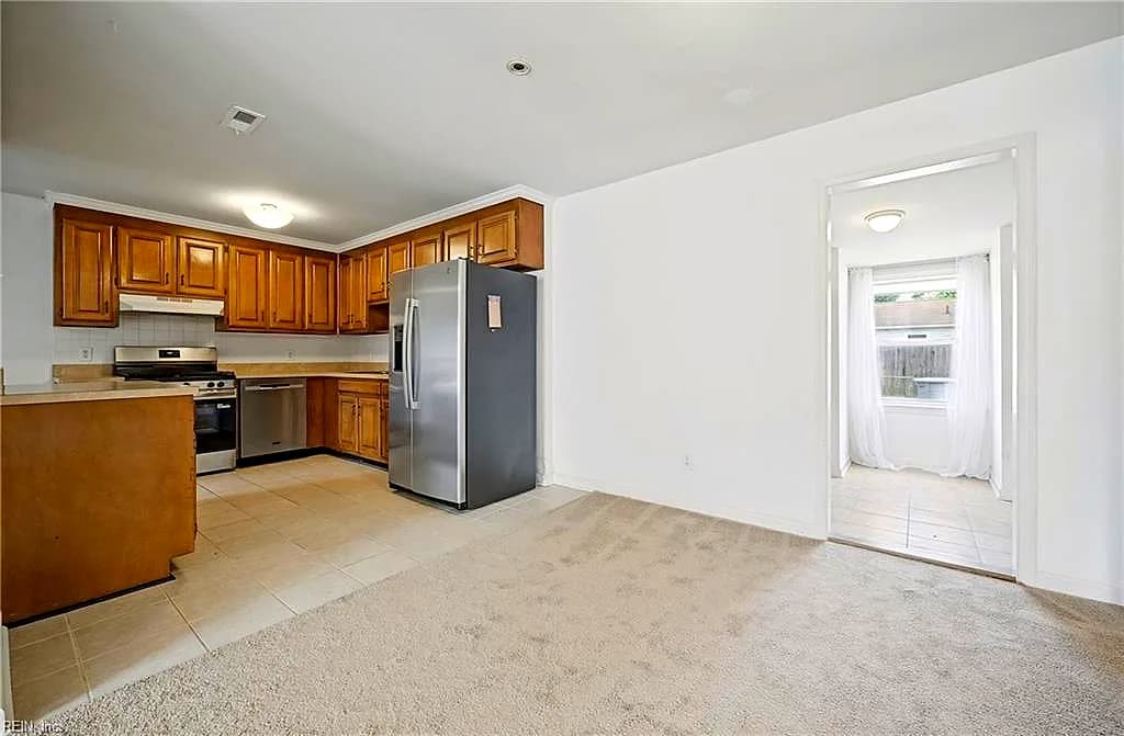 1820 Moger DR, HAMPTON VA 23663 thumb 11