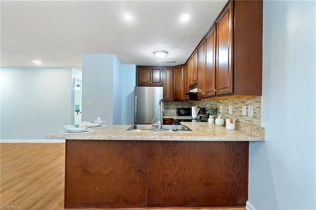 3500 Clover Meadows DR, CHESAPEAKE VA 23321 thumb 8