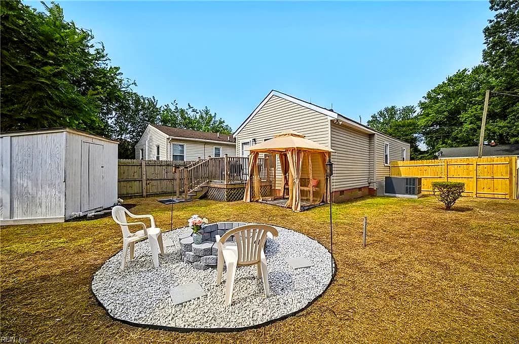 7422 Davidson ST, NORFOLK VA 23513 thumb 8