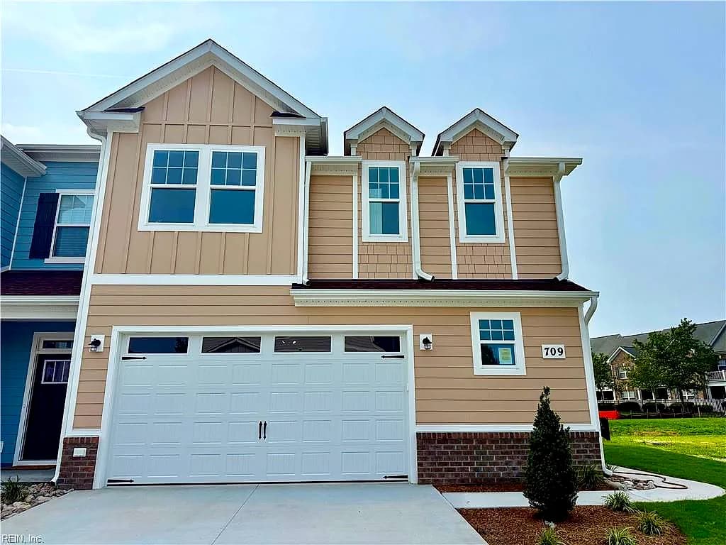 709 Flatrock LN, CHESAPEAKE VA 23320 - Photo 2