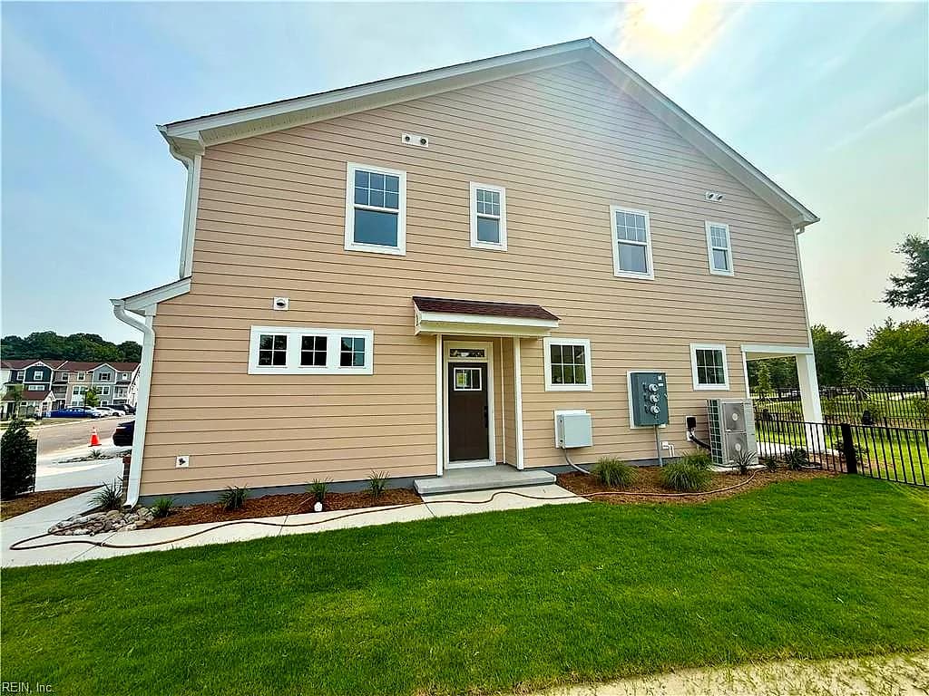 709 Flatrock LN, CHESAPEAKE VA 23320 - Photo 4