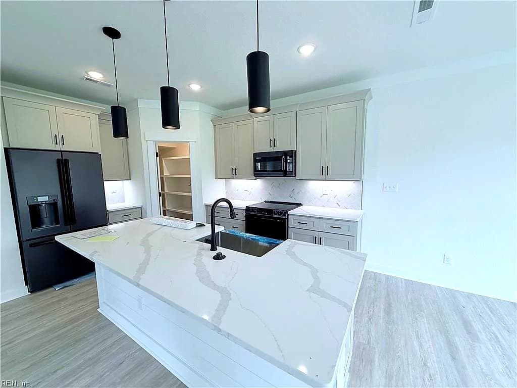 709 Flatrock LN, CHESAPEAKE VA 23320 - Photo 5