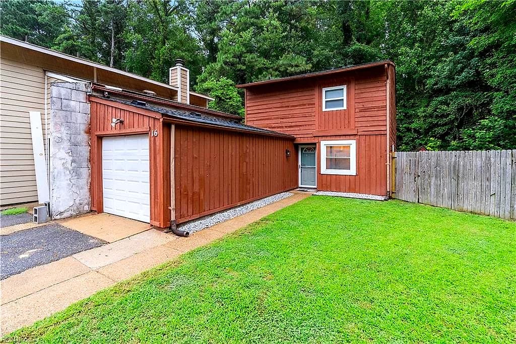 16 Farington CIR, CHESAPEAKE VA 23320 - Photo 3