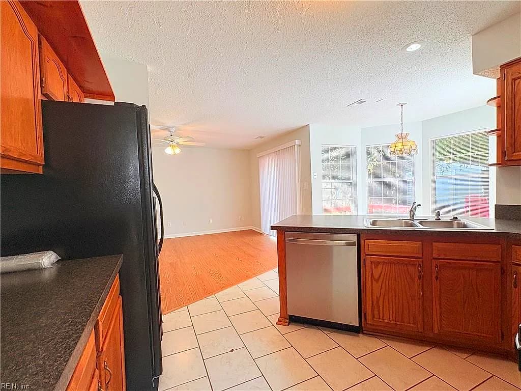 110 Amelia CT, YORKTOWN VA 23693 thumb 7