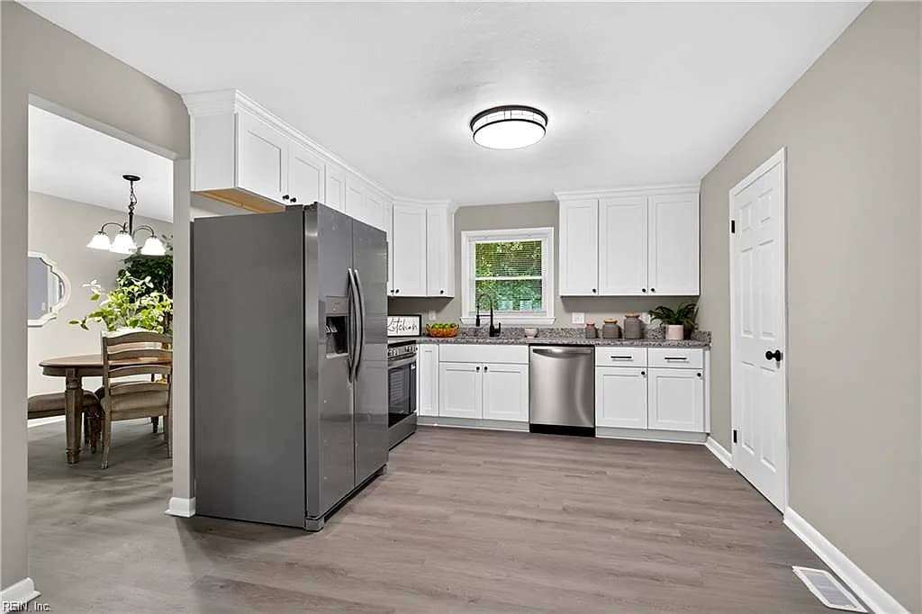 1109 Lakeview DR, PORTSMOUTH VA 23701 thumb 7