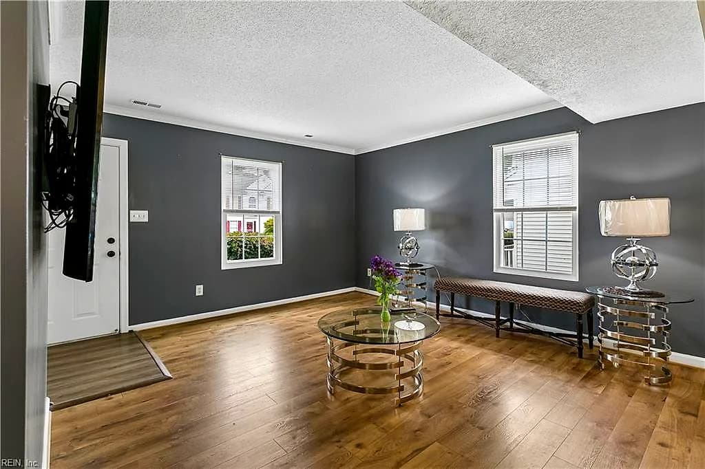 704 Prince CT, NEWPORT NEWS VA 23608 thumb 8