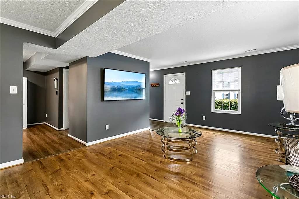 704 Prince CT, NEWPORT NEWS VA 23608 thumb 9