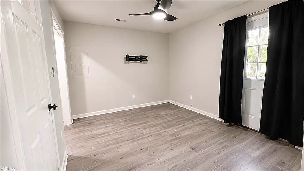 31 Bland ST, HAMPTON VA 23669 thumb 6