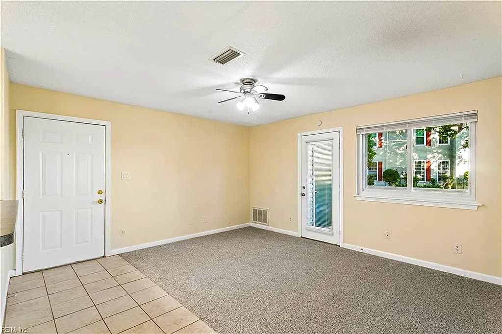 12622 Daybreak CIR, NEWPORT NEWS VA 23602 - Photo 3