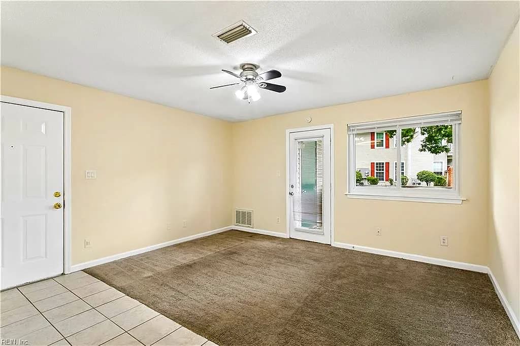 12622 Daybreak CIR, NEWPORT NEWS VA 23602 - Photo 5