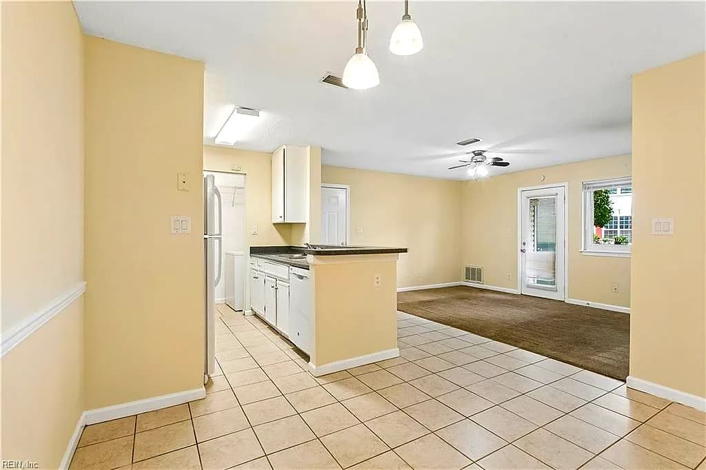 12622 Daybreak CIR, NEWPORT NEWS VA 23602 thumb 9
