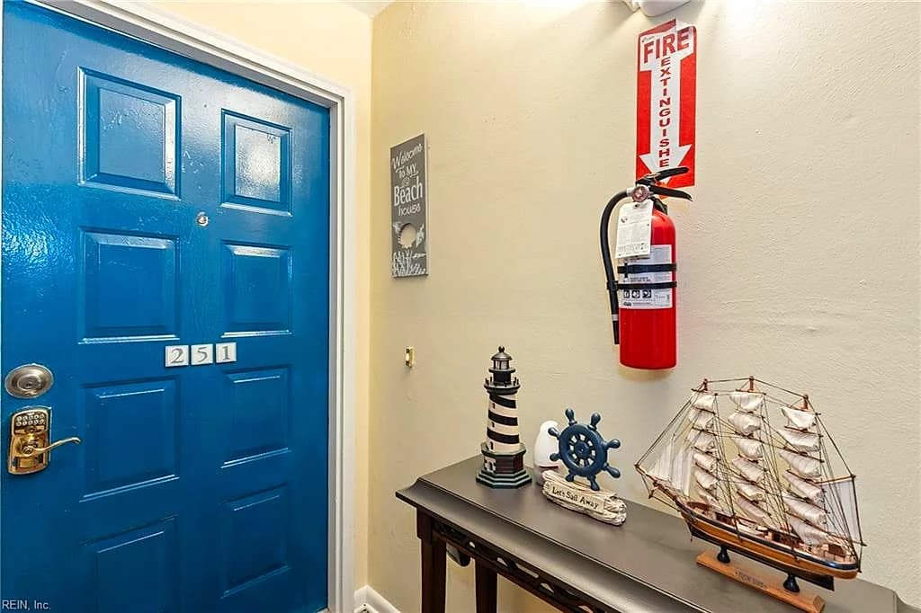 251 Lake DR, VIRGINIA BEACH VA 23451 thumb 10
