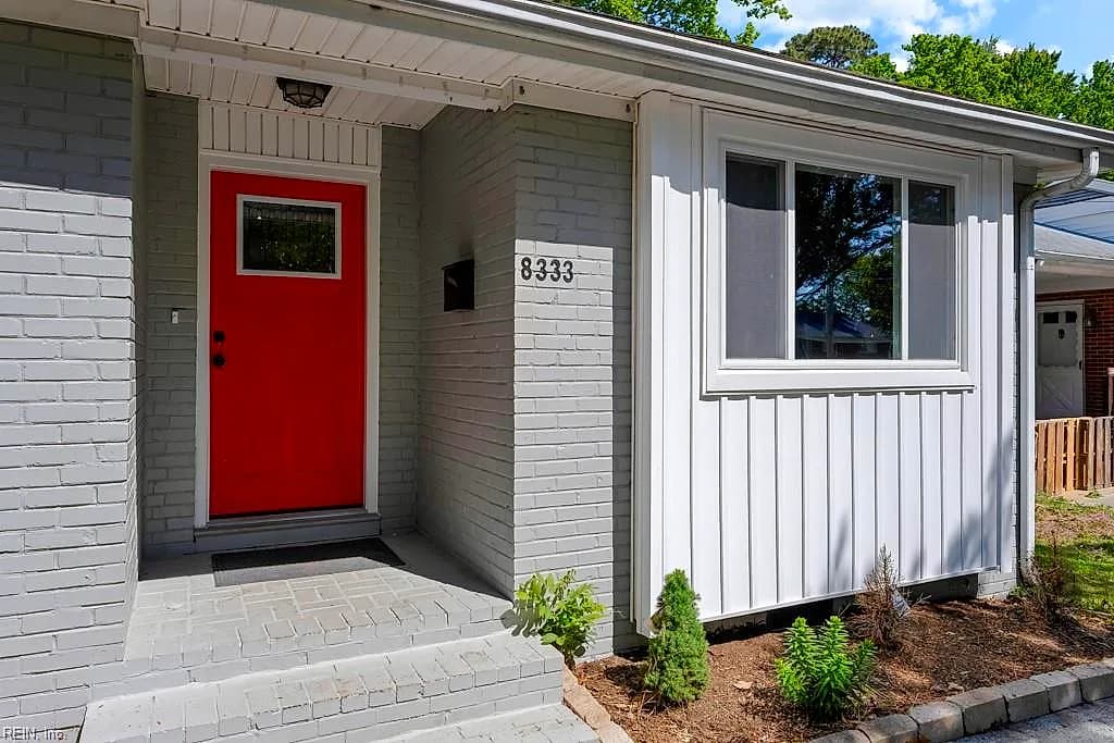 8333 Norristown DR, NORFOLK VA 23518 - Photo 3