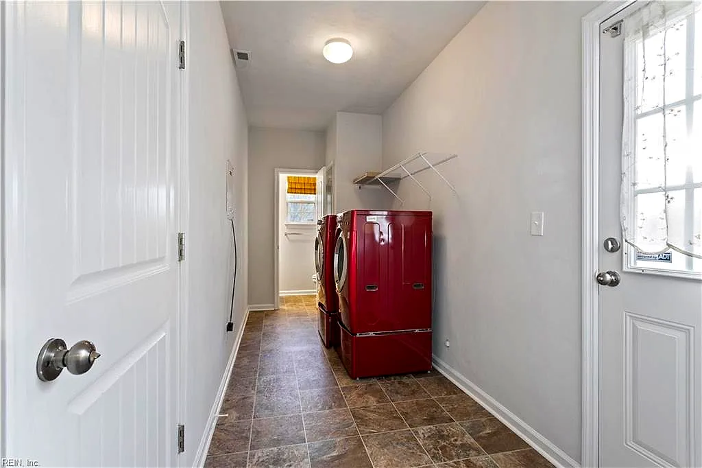 60 Manilla LN, HAMPTON VA 23669 thumb 12