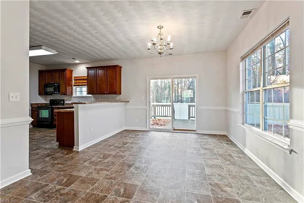 60 Manilla LN, HAMPTON VA 23669 thumb 8