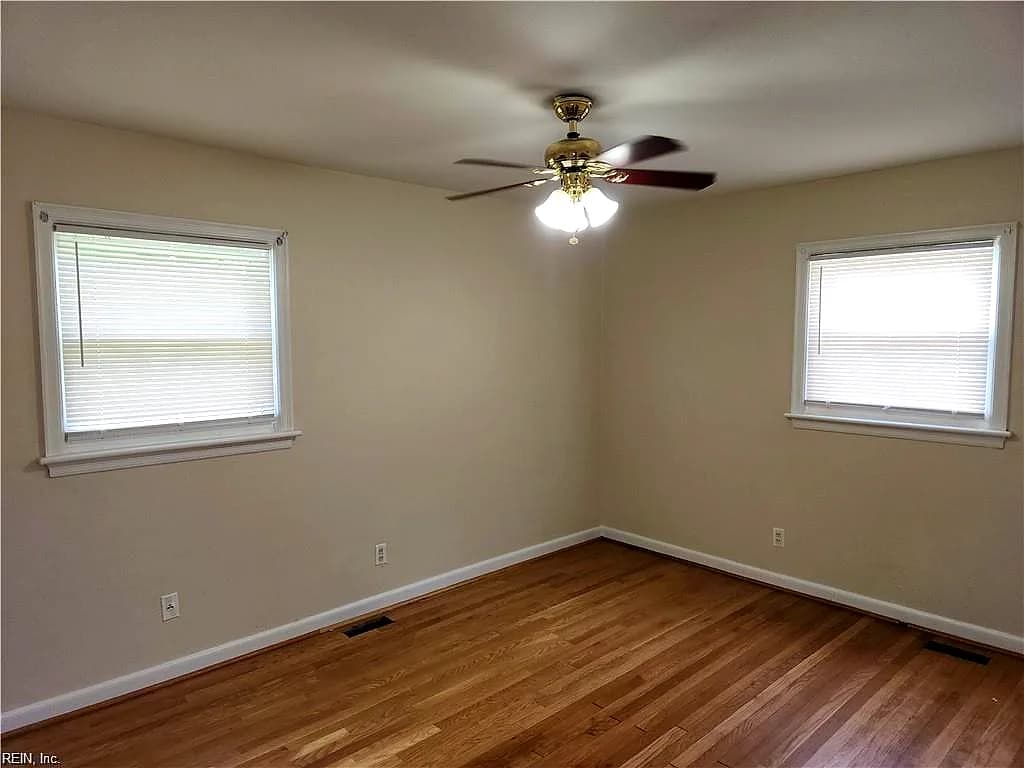 1419 Exeter RD, NORFOLK VA 23503 thumb 9