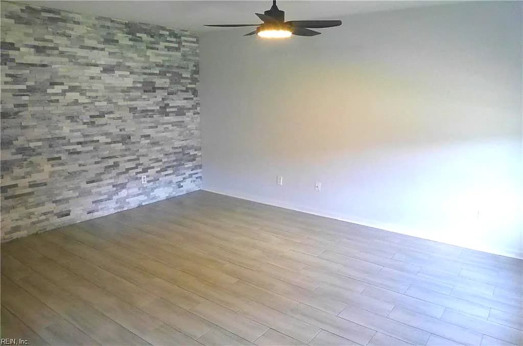 3512 Clover Meadows DR, CHESAPEAKE VA 23321 - Photo 3