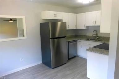 3512 Clover Meadows DR, CHESAPEAKE VA 23321 thumb 8