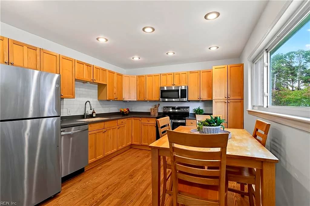 5808 N Ottawa RD, VIRGINIA BEACH VA 23462 thumb 10