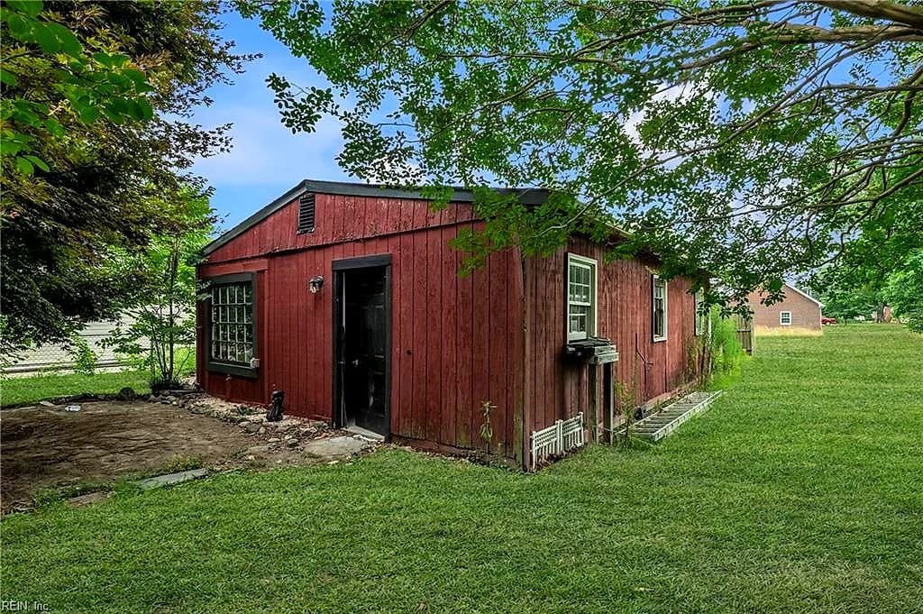 42 rens RD, POQUOSON VA 23662 thumb 6