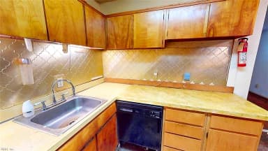 829 Round Bay CIR, NORFOLK VA 23502 thumb 9