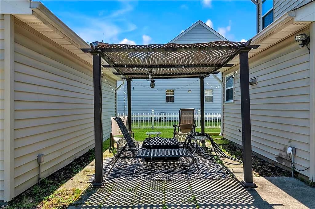 1198 C ST, SUFFOLK VA 23434 thumb 8