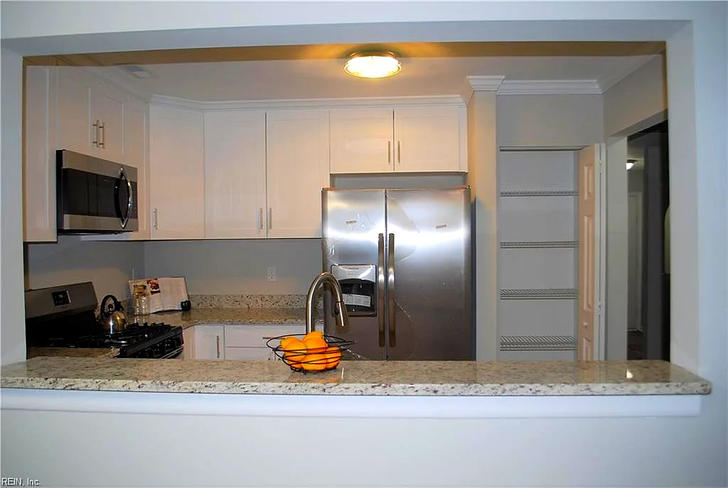 948 Allendale DR, HAMPTON VA 23669 thumb 6