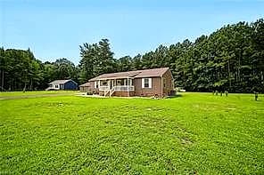 107 Spivey RD, HOBBSVILLE NC 27946 - Photo 5