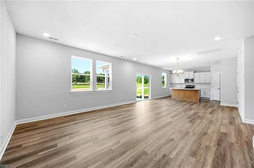 325 Tarn CT, SUFFOLK VA 23434 thumb 9