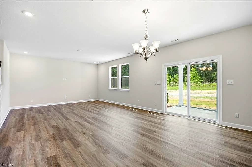 325 Tarn CT, SUFFOLK VA 23434 thumb 10