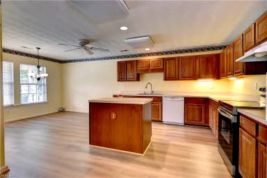 135 Waters Edge DR, WILLIAMSBURG VA 23188 thumb 12