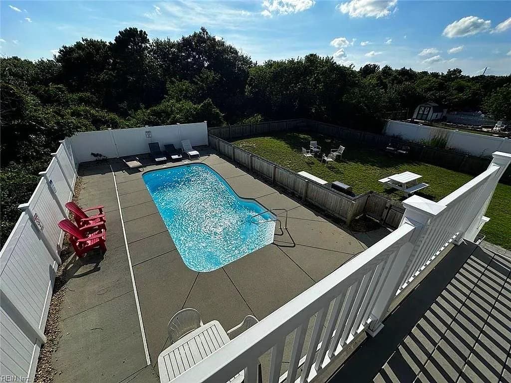 2625 Sandpiper RD, VIRGINIA BEACH VA 23456 - Photo 3