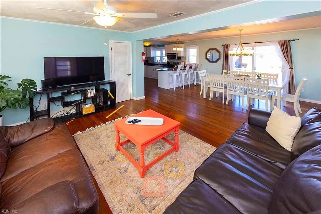 2625 Sandpiper RD, VIRGINIA BEACH VA 23456 - Photo 4