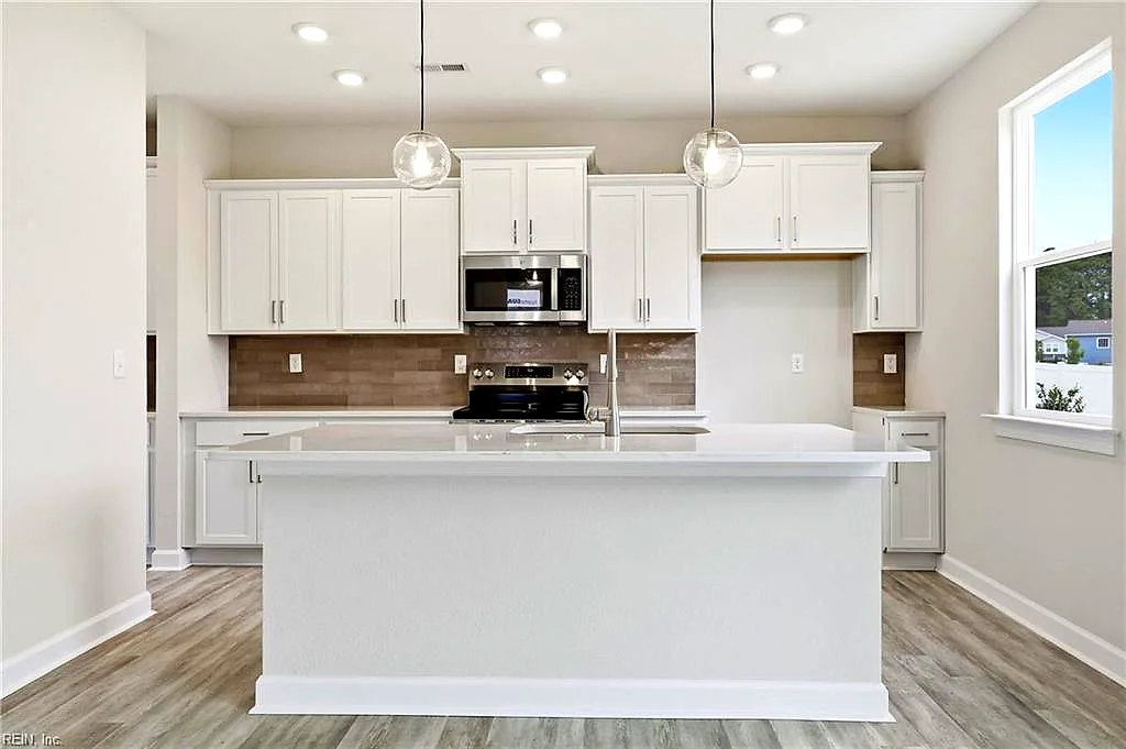 322 Tarn CT, SUFFOLK VA 23434 - Photo 3