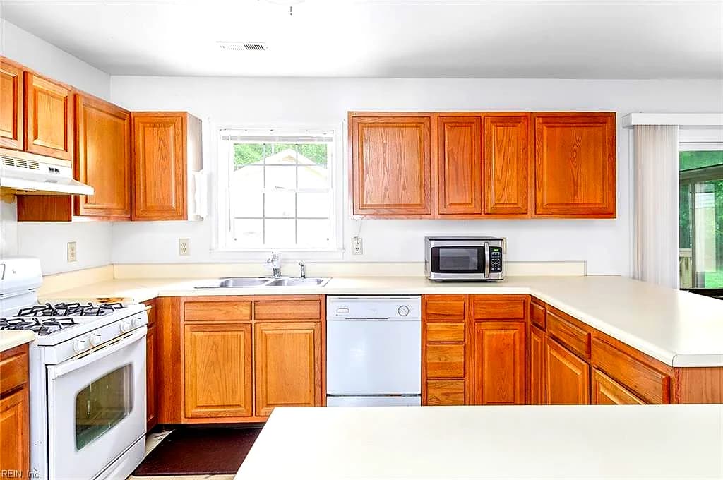 11448 Doles RD, IVOR VA 23866 thumb 6
