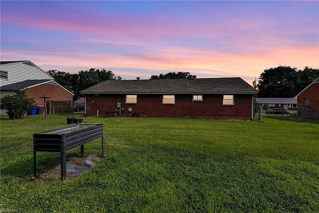 340 Curtis Tignor RD, NEWPORT NEWS VA 23608 - Photo 5