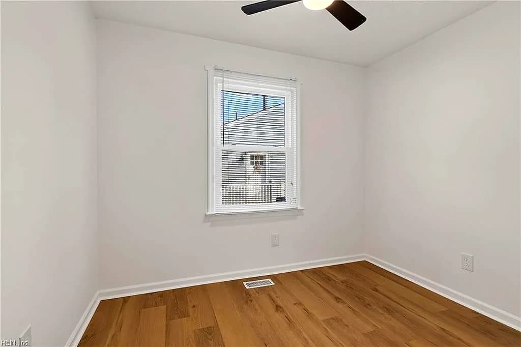 1405 Edson TER, HAMPTON VA 23663 thumb 11