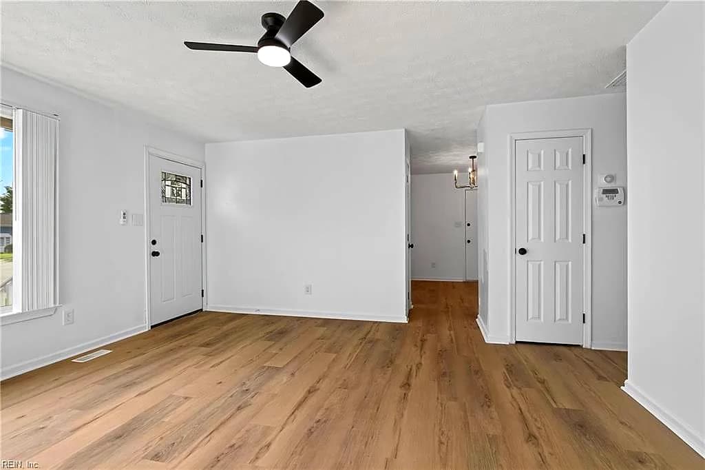 1405 Edson TER, HAMPTON VA 23663 - Photo 5