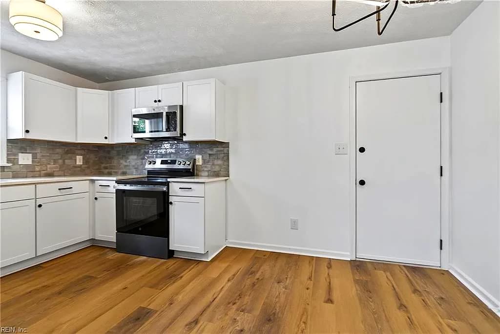 1405 Edson TER, HAMPTON VA 23663 thumb 9