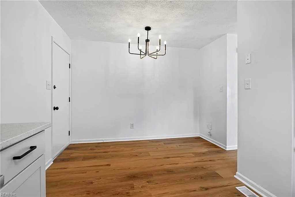 1405 Edson TER, HAMPTON VA 23663 thumb 10