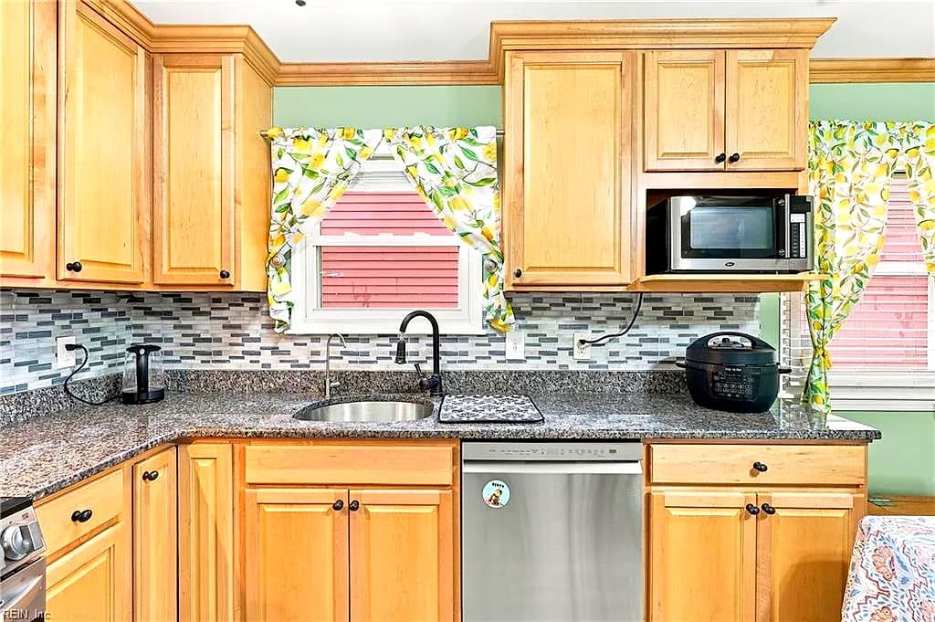 1277 New Land DR, VIRGINIA BEACH VA 23453 thumb 11