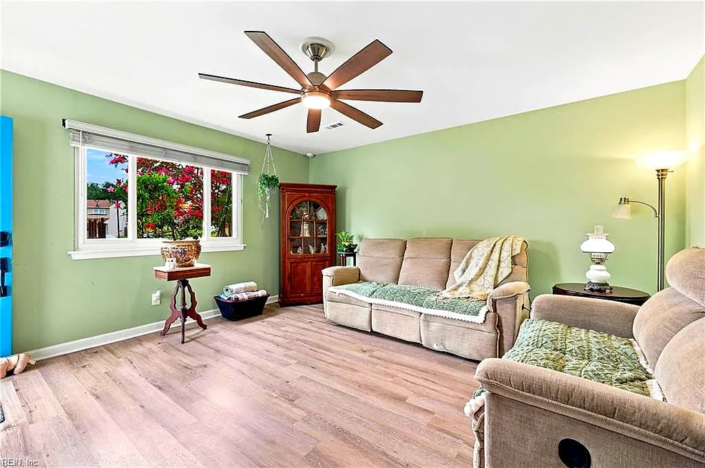 1277 New Land DR, VIRGINIA BEACH VA 23453 thumb 6