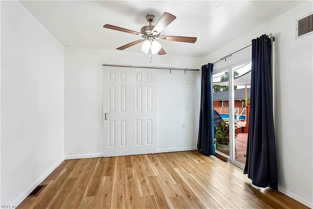 601 Hopewell DR, CHESAPEAKE VA 23323 thumb 10