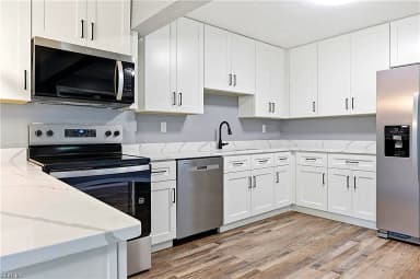 1421 Ardmore CIR, CHESAPEAKE VA 23324 thumb 6