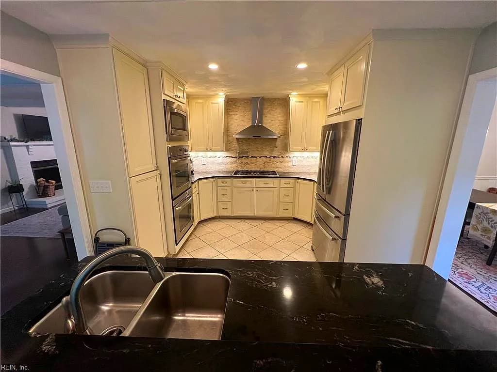 2584 Piney Bark DR, VIRGINIA BEACH VA 23456 thumb 8
