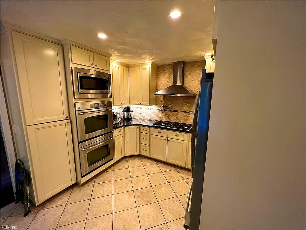 2584 Piney Bark DR, VIRGINIA BEACH VA 23456 thumb 9