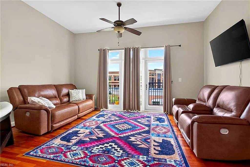 670 Town Center DR #404, NEWPORT NEWS VA 23606 thumb 8