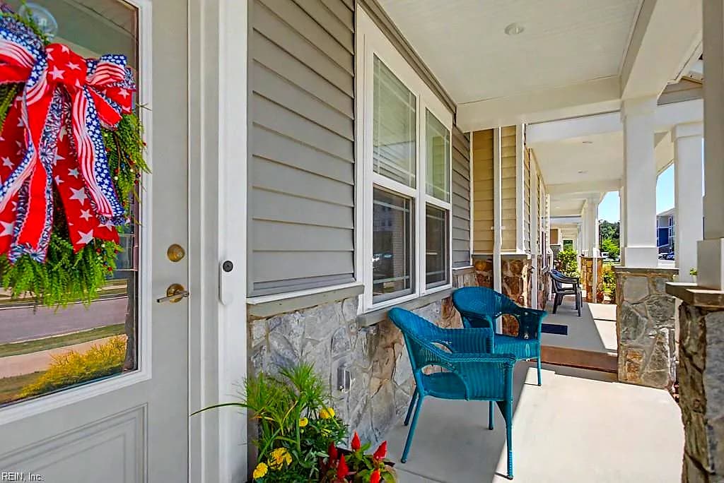 1514 Stanford LN, NEWPORT NEWS VA 23608 - Photo 4