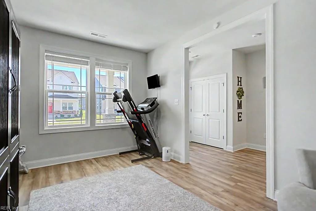1514 Stanford LN, NEWPORT NEWS VA 23608 - Photo 5